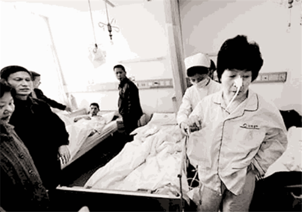 11年前,那位每天暴走10公里,割肝救子的武汉妈妈,现状如何