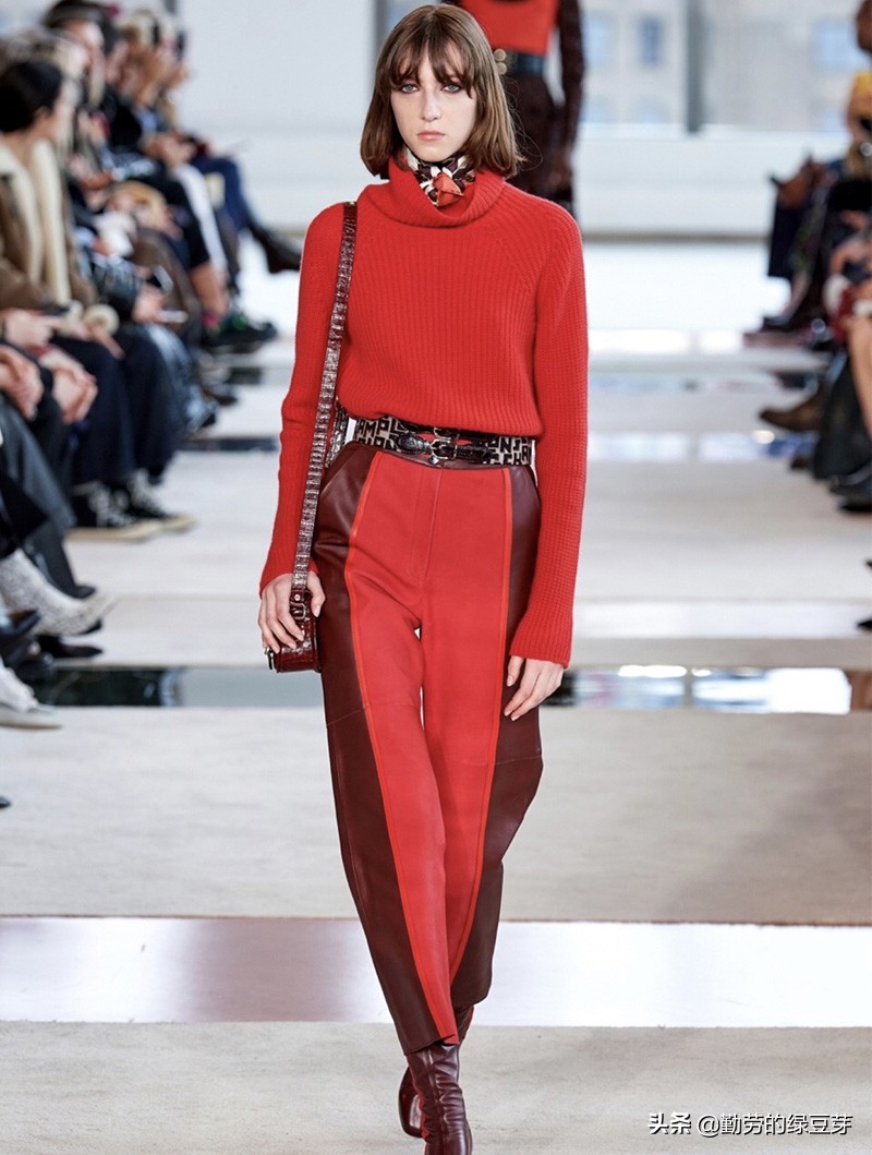 longchamp2017春夏 (恰如其分的自由longchamp2020秋冬)