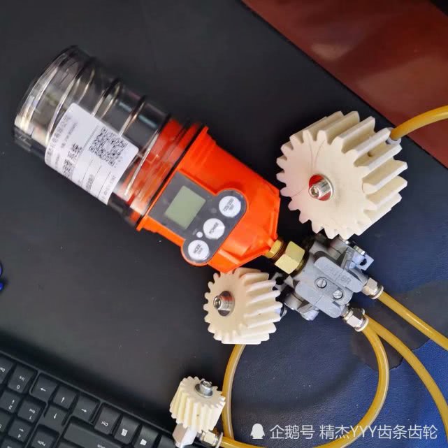 毛毡润滑齿轮原理,毛毡润滑齿轮装配前是否要浸油