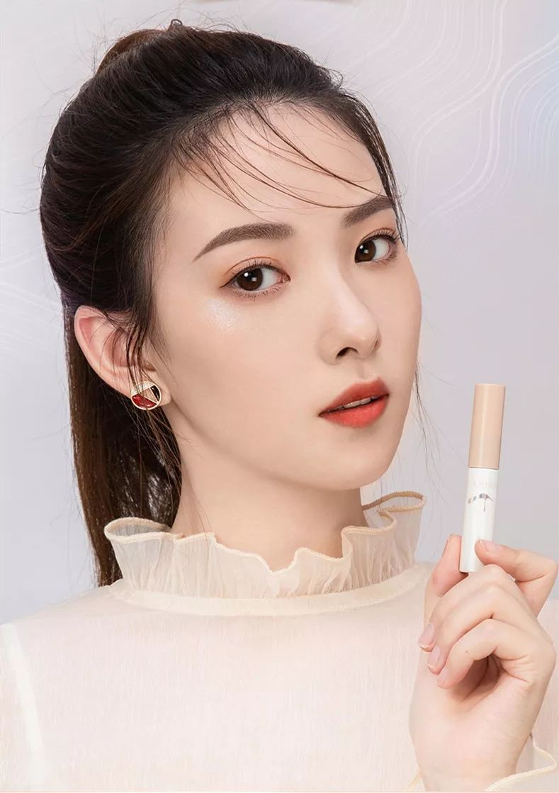 贫民窟彩妆10元以下粉底,超低价彩妆推荐