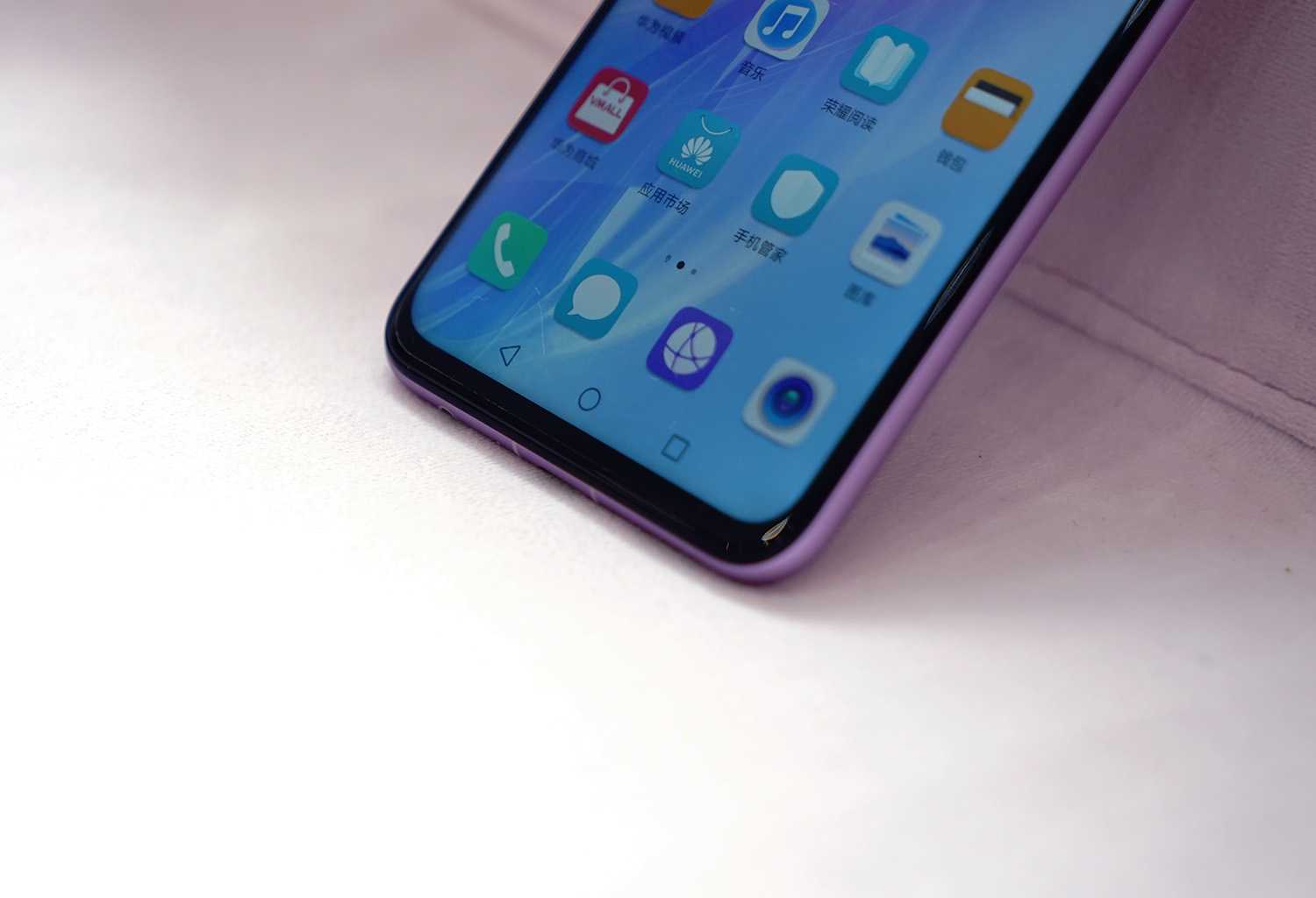 荣耀8x梦幻紫男生用,荣耀8x刚出有什么颜色