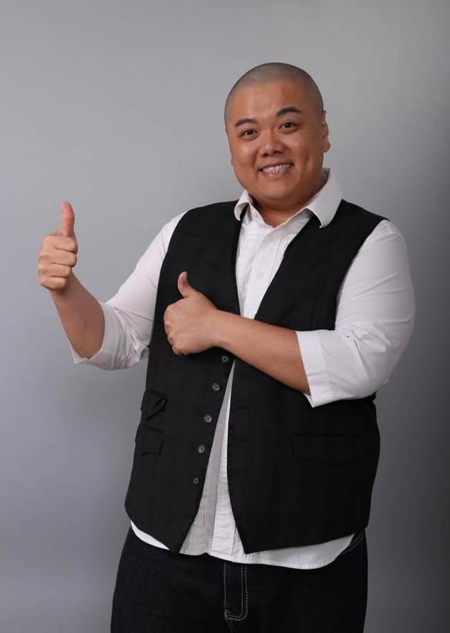 跟着周星驰有多赚钱,周星驰现在拍戏片酬