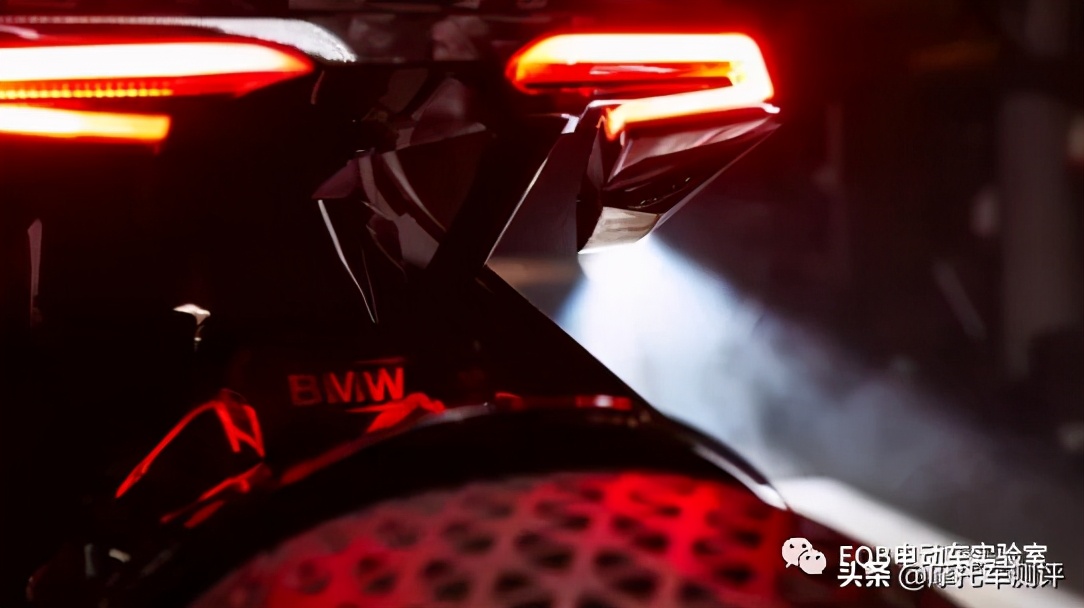 宝马摩托车全新车型发布会,宝马电动摩托车跑车