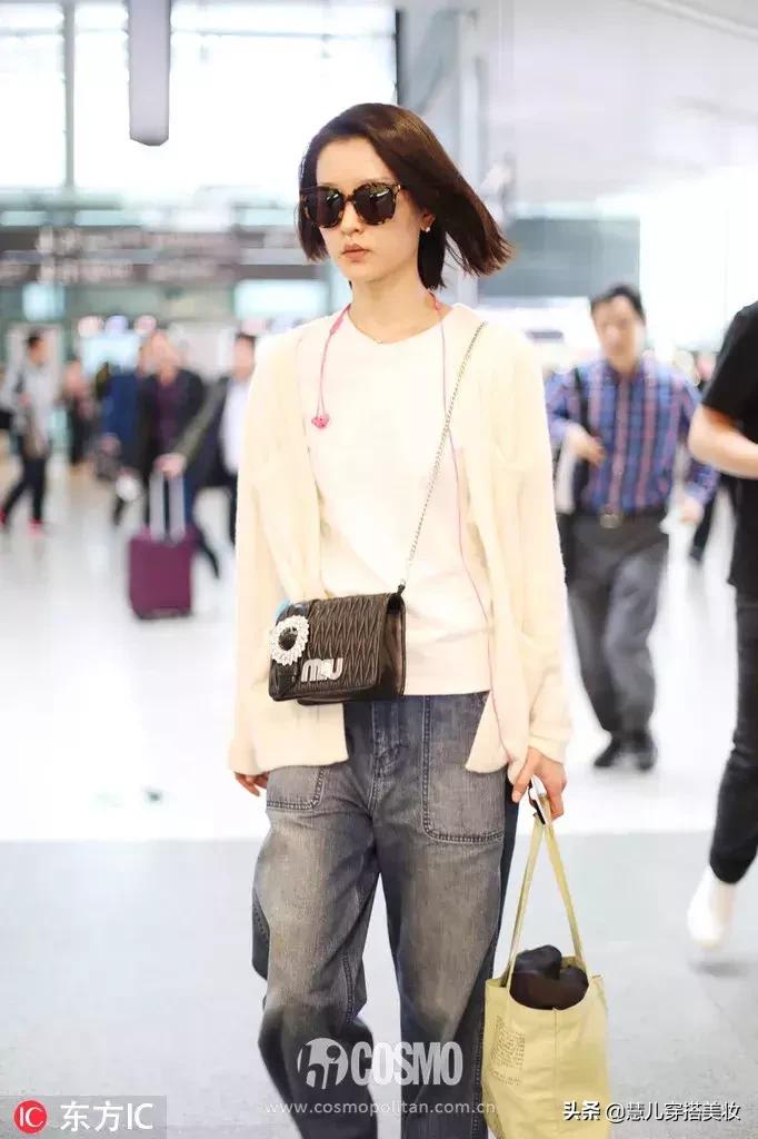 针织开衫加阔腿裤春,黑色v领针织小开衫搭配阔腿裤