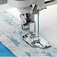 怎样用缝纫机压脚包布边,缝纫机各种压脚的用法