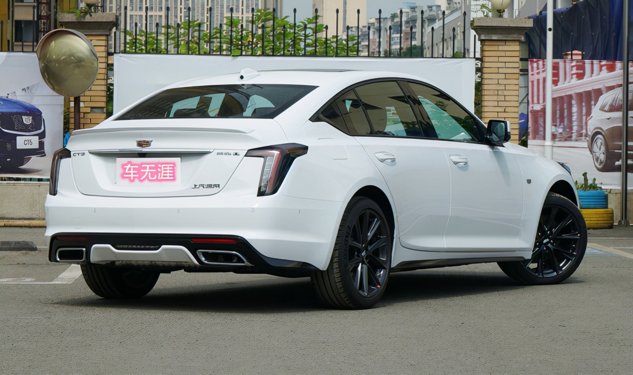 凯迪拉克2014款xts豪华版真实油耗,凯迪拉克显示油耗20个