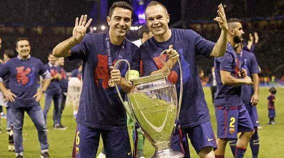 哈维和伊涅斯塔谁厉害实况足球,伊涅斯塔踢球解析