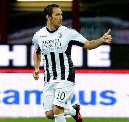 足球场上的8大富二代，*手党黑**太子爷不算什么，还有总统之子呢