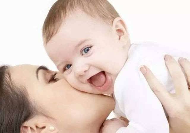 三岁孩子蛀牙烂牙了如何解决,孩子烂牙齿不拔有什么危害