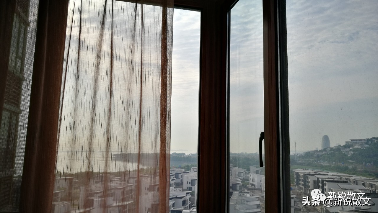 几十平的小生意,几十平米小房子