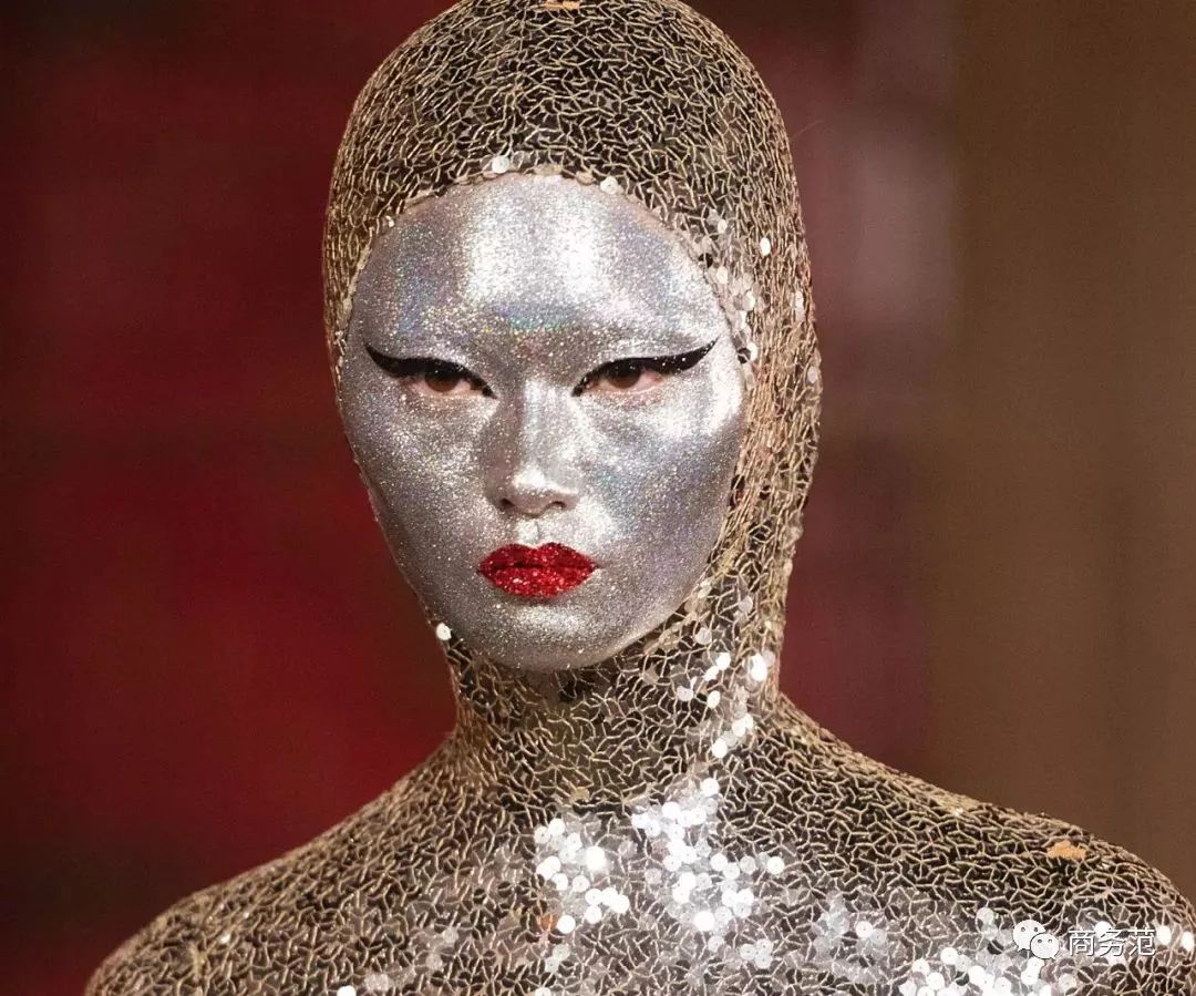 Valentino第一次中国办高定秀，张艺兴来捧场，杜鹃压轴气质绝了