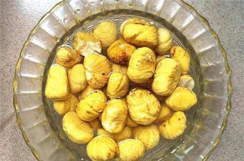 板栗炖鸡如何保证板栗不碎,板栗鸡中的板栗怎么煮软