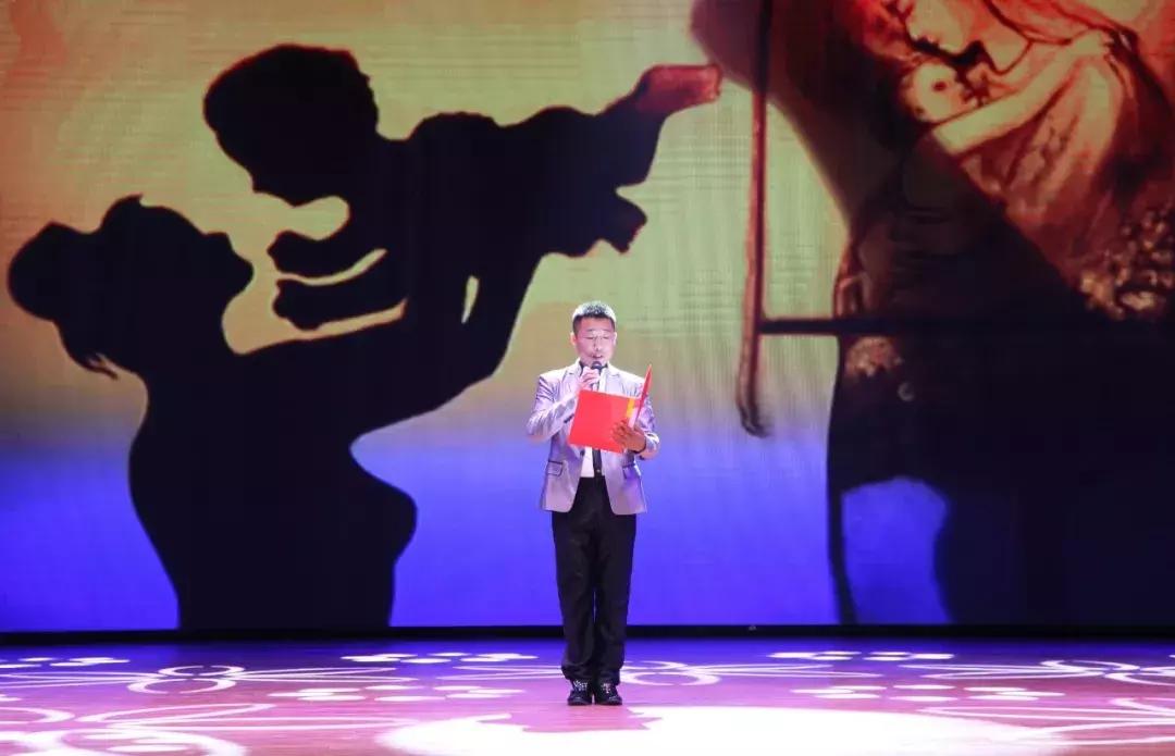 涓嶅繕鍒濆績鍚厷璇濅簤鍋氭椂浠ｅソ闈掑勾,鏁﹀寲鍒濆績