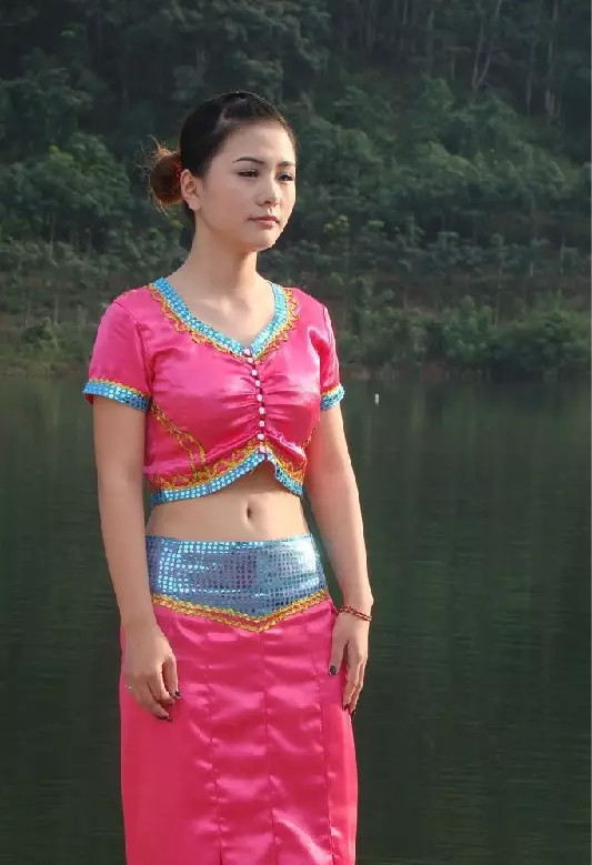 56个民族漂亮美女,56个民族56个美女图片