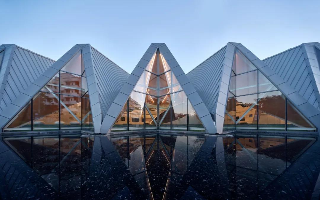 蝶变茅洲河，遇见城之美/同济设计TJAD