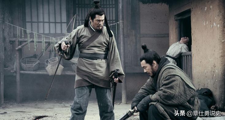 曹操吕伯奢灭门的故事,曹操灭门吕伯奢是正史吗