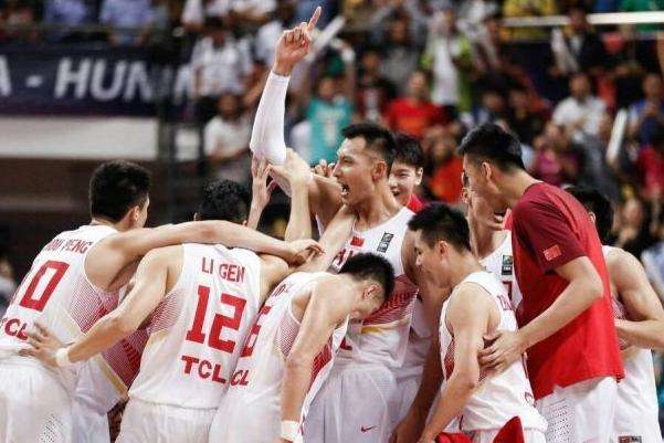 詹密和库密互喷为什么,詹密与库密哪边人多