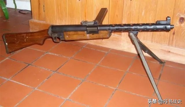 zk-383冲锋枪原型,zk-383可变射速冲锋枪