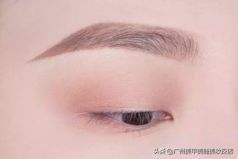 广州美甲技能培训机构,零基础彩妆美甲学习