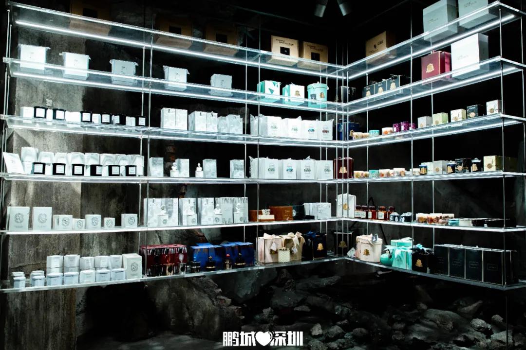 haydon黑洞深圳店装修,haydon黑洞大融城店