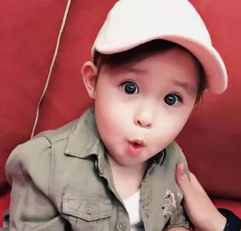 不走寻常路女子翻护栏,不走寻常路西安女子