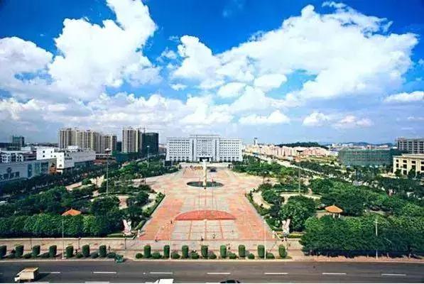 在辞旧迎新的时刻回顾过去,在过去的一年我们都经历了什么