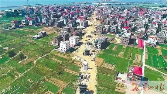 壮丽70年奋斗新时代,壮丽70年奋进新时代全文