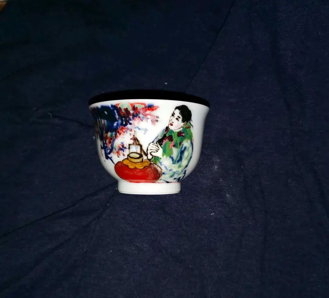 景德镇陶瓷水杯价格表,景德镇杯子轻还是重