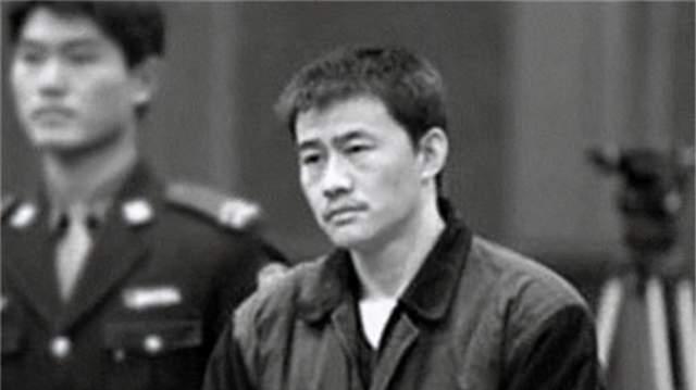 垃圾堆里亿万富翁,致富经垃圾堆里的商机