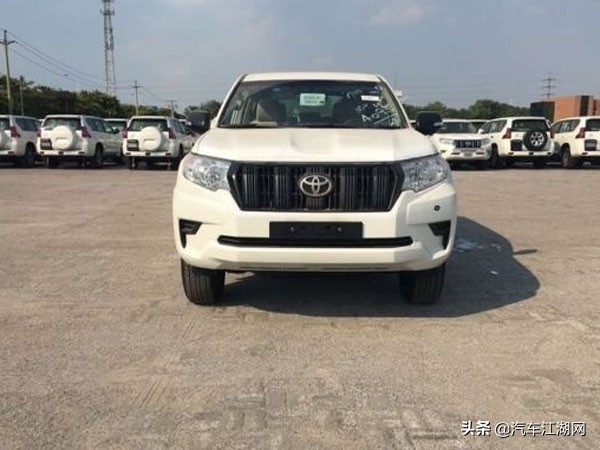 2014款中东版丰田霸道2700二手车,10款丰田霸道中东版2700手动挡价格