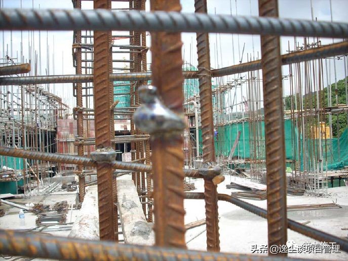 施工现场钢筋安装绑扎通病案例,钢筋质量通病基础知识培训讲义