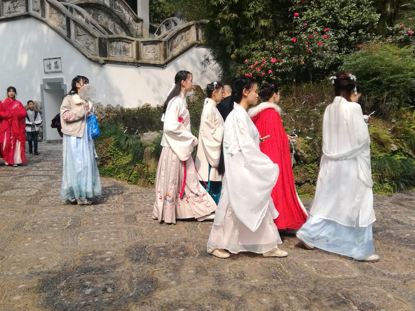 唯一一座穿汉服的城市,四川穿汉服才能去的古镇