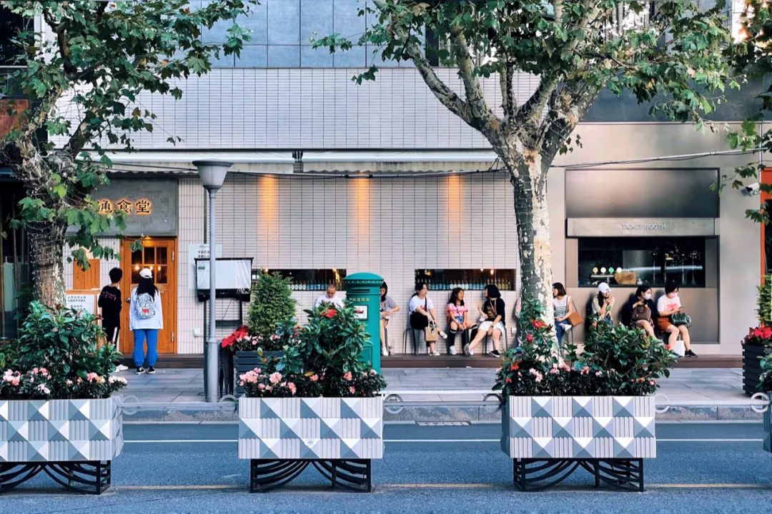 “88铜仁”升级为“UX88”，一则街区商业项目的蓄势待发