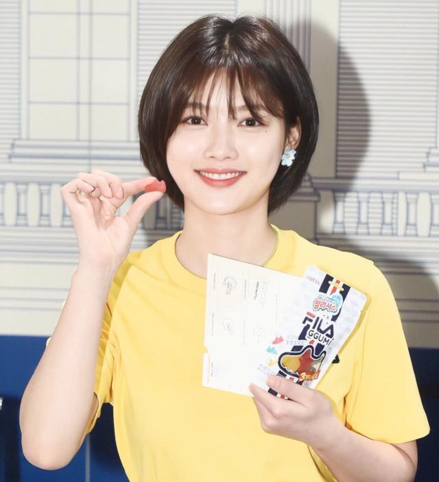 金裕贞短发圆脸,金裕贞短发发型适合圆脸吗