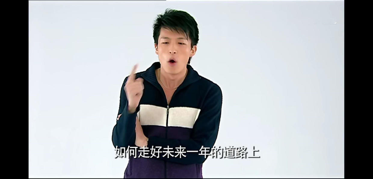 爱情公寓5美嘉送子乔项链,爱情公寓子乔为美嘉抢项链