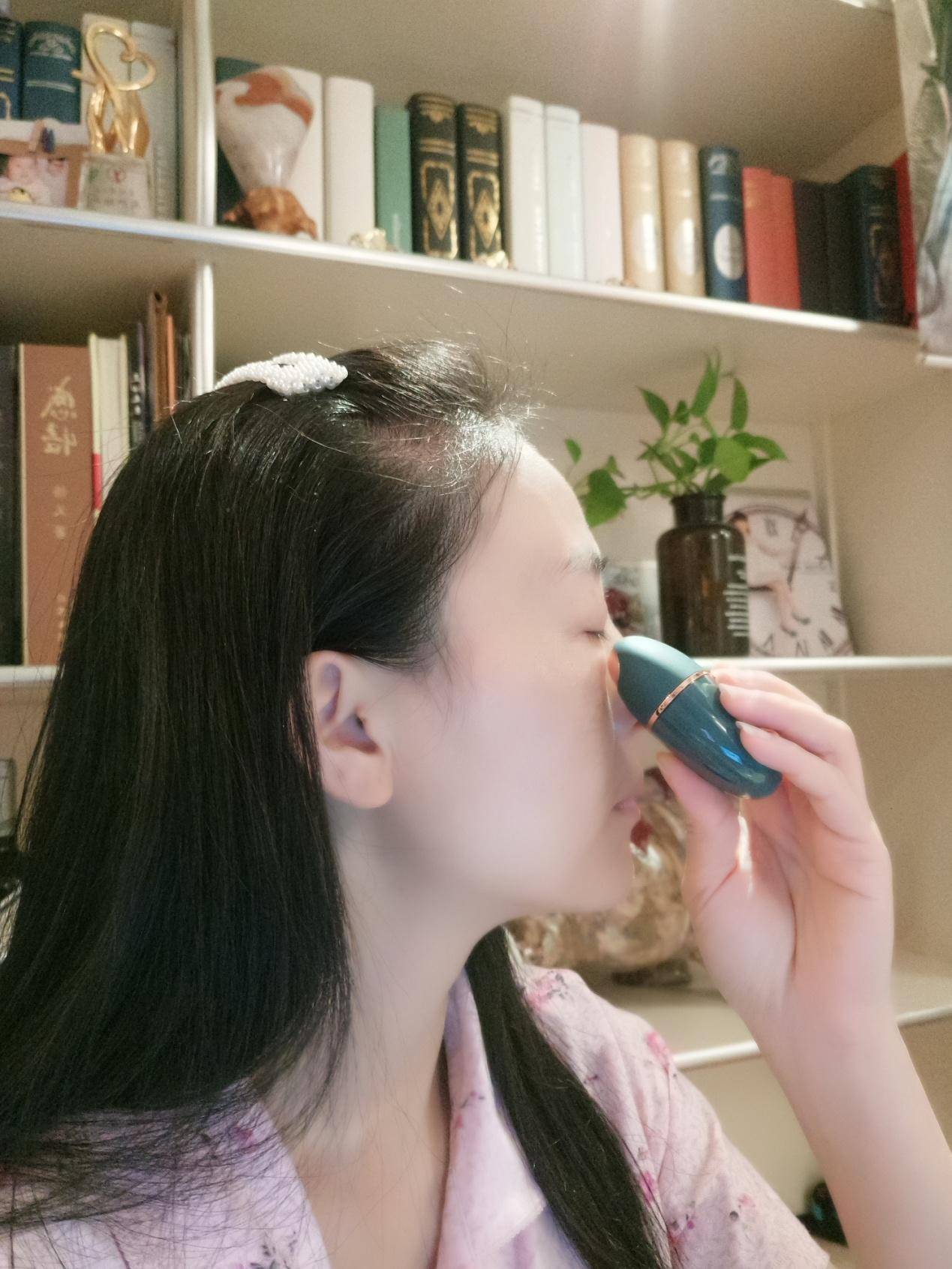 眼部抗皱黑科技仪器,艾诗摩尔眼部按摩仪认证