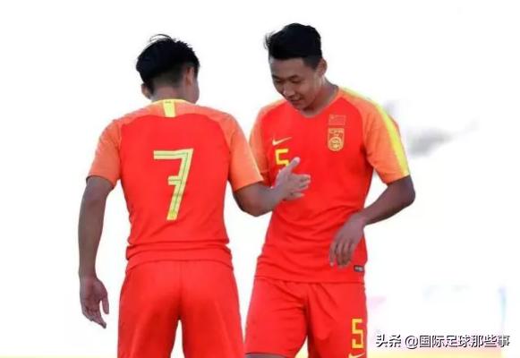 高桥阳一画风,高桥阳一踢过足球