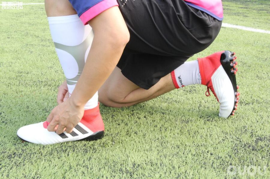 阿迪达斯predatorfreak.3测评,阿迪达斯predator20.4怎么样