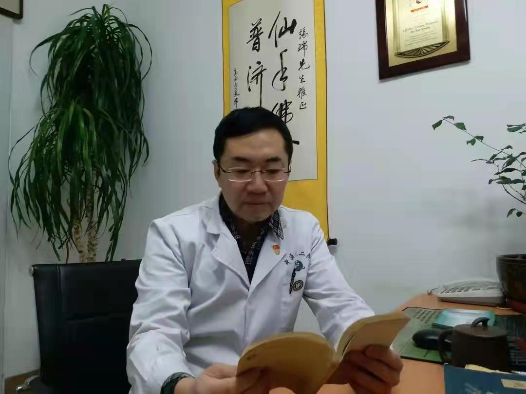 前列腺炎≠不育！男性生殖健康与多种因素有关，不良生活习惯需要改变