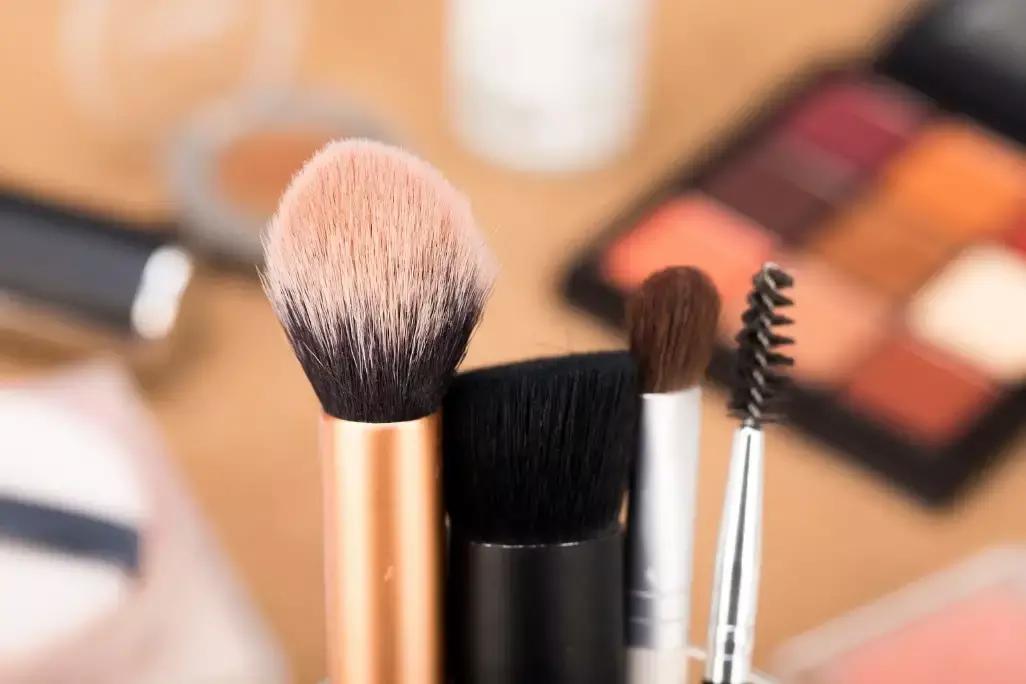 迪奥持妆粉底液和mac测评,持妆恒久粉底液