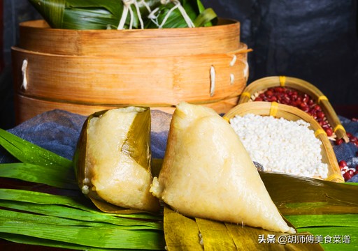 怎么包粽子不漏米不夹生,包粽子糯米浸泡几个小时最好