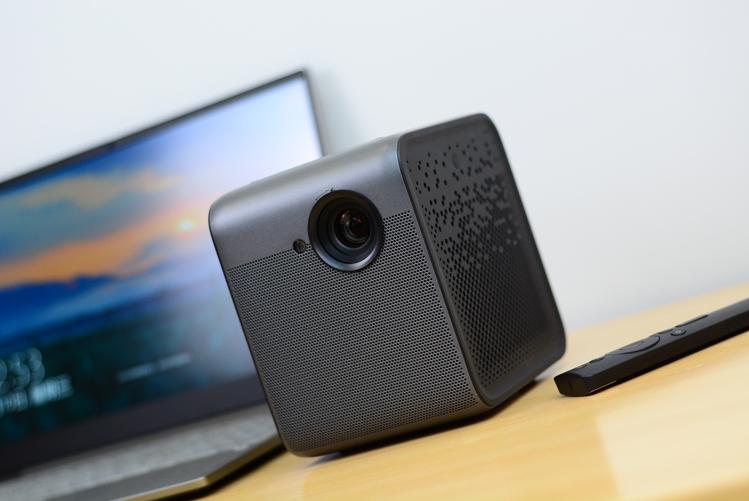 大佬光环之下，小米和光峰做了什么？峰米投影仪SmartLite评测