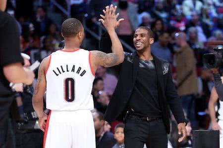 保罗回忆首次领到工资：买了只表都看不清几点，因为上面全是钻石