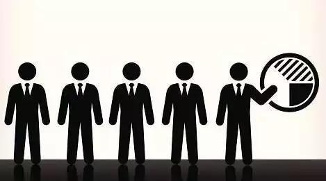 “谁出的钱多，谁占大股”这句话害了多少老板！