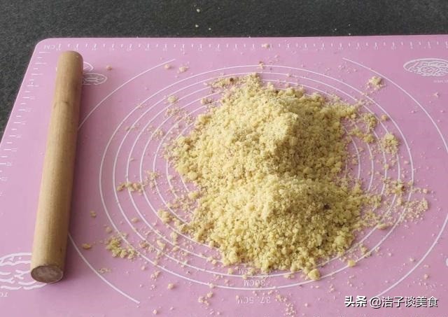 不用面包糠的蛋糕制作,不用烤箱也能做出松软香甜的蛋糕