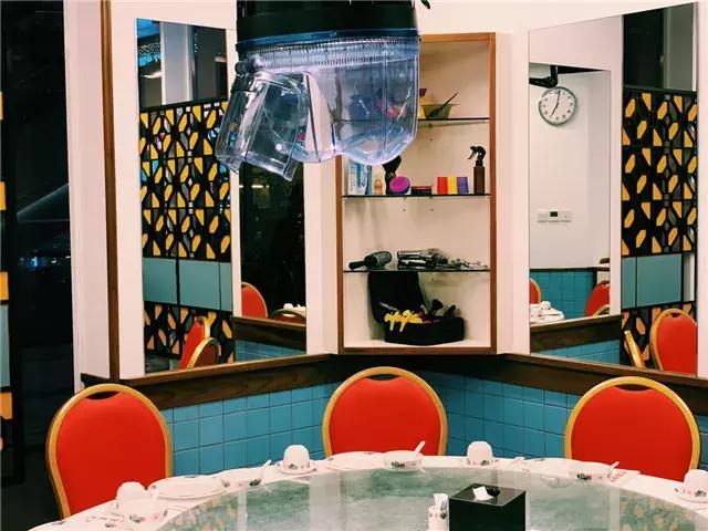 这家店把地道港式海鲜搬来了上海！