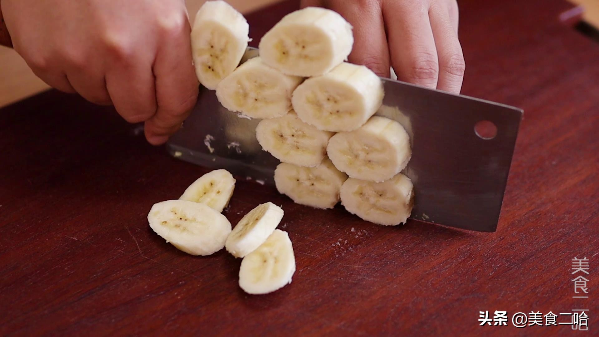 蛋糕的做法老式无水蛋糕打发时间,15分钟教你做松软香甜的蛋糕