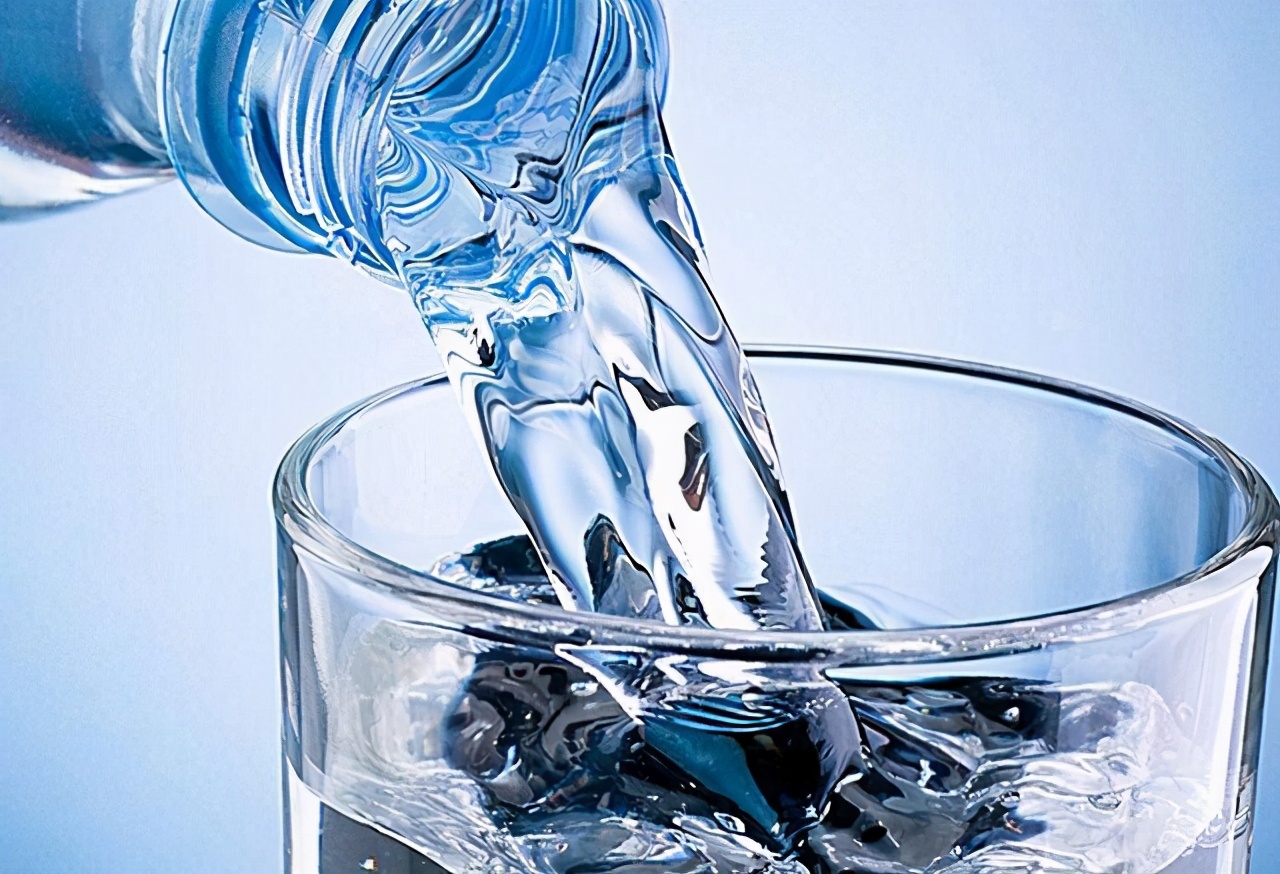 臭氧在纯净水生产中的杀菌应用