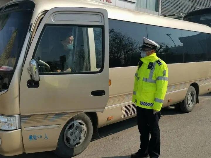 安丘抗疫人员牺牲,村干部病倒抗疫一线