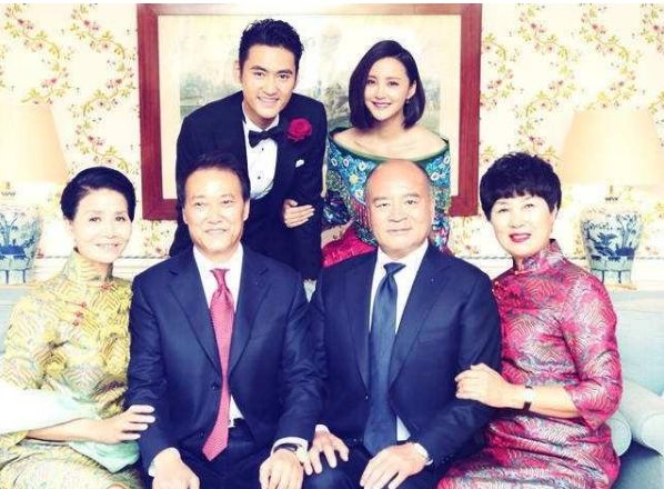 被叫“二姐”很多年，这个人设是对张歆艺最大的误解